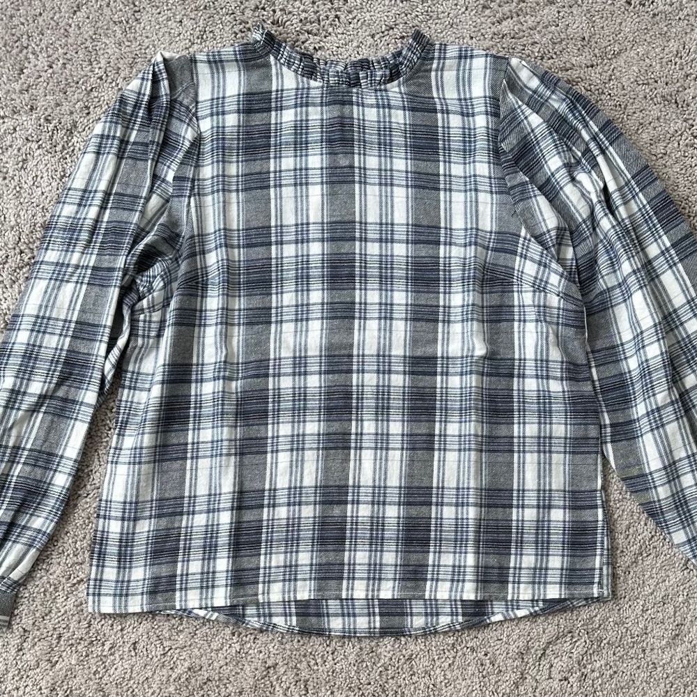 Universal Thread Long Sleeve Plaid Shirt with High Neckline